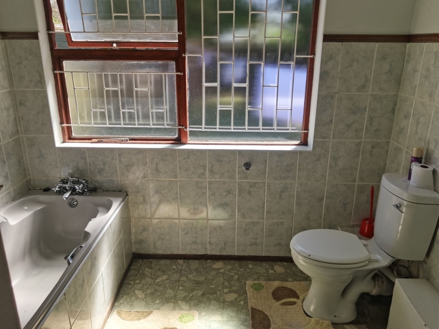 To Let 3 Bedroom Property for Rent in Sherwood Eastern Cape